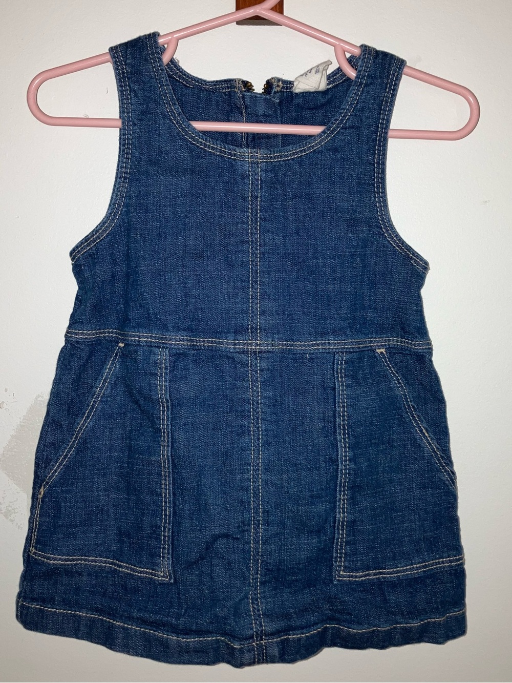 GAP 12/18 Month Baby Denim Jumper Dress Sleeveless Pockets Blue Jean Dress
